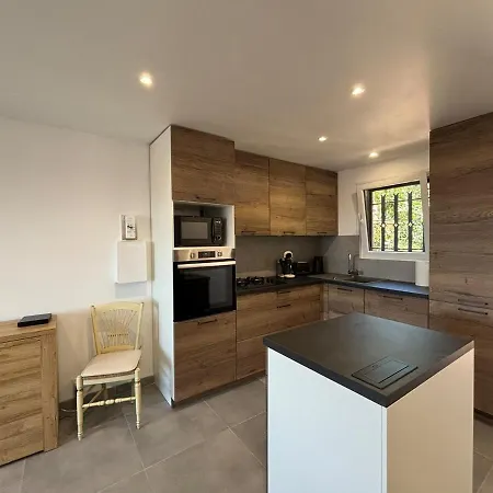 Comfort & Private Garden T2 - Air Conditioning - Wi-fi - Parking Saint-Raphaël